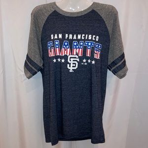 San Fransisco Giants pullover jersey shirt